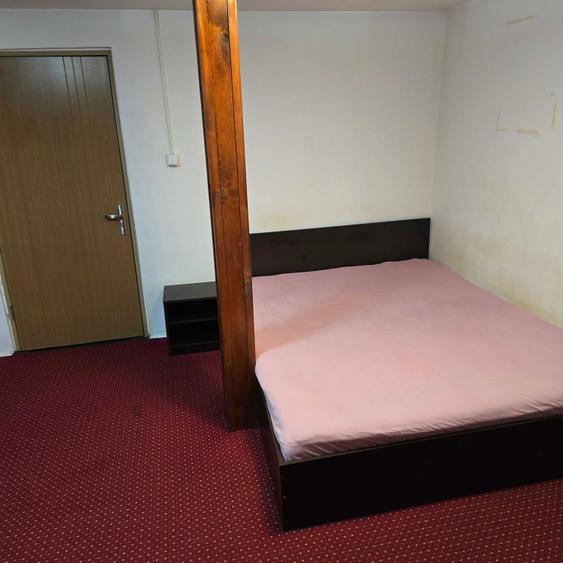 Proprietar inchiriez apartament o camera spatios - 3