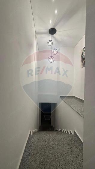 Spa?iu comercial-demisol de inchiriat in zona Faleza Nord Constanta - 4