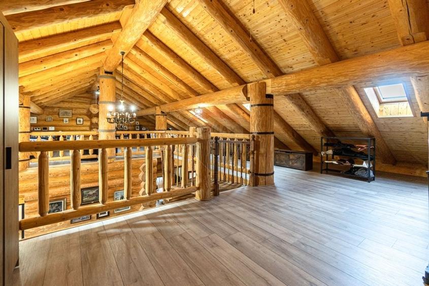 Doua case in stil canadian - confort modern intr-un cadru natural - 23