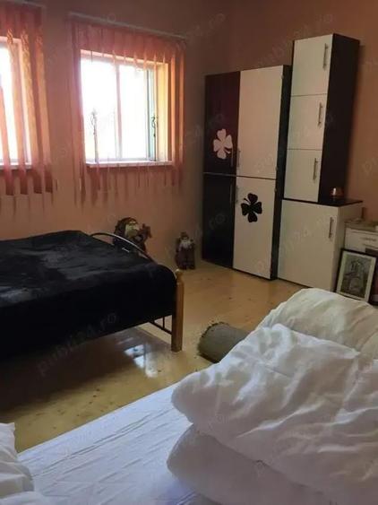 Casa + teren de vanzare - 10