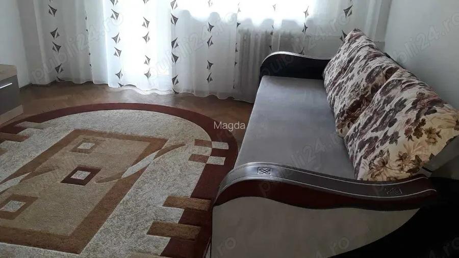 Inchiriez apartament 2 camere , zona centru - Zavoi