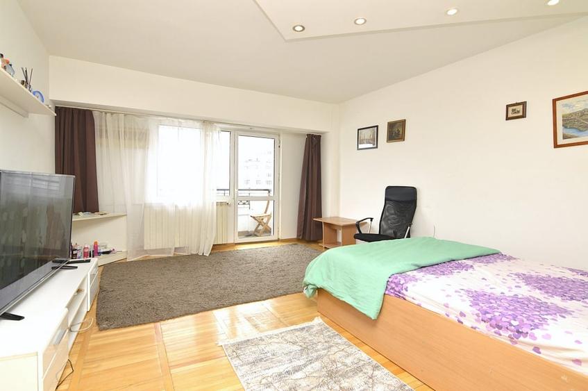 VANZARE GARSONIERA ZONA UNIRII – PIATA ALBA IULIA - 1