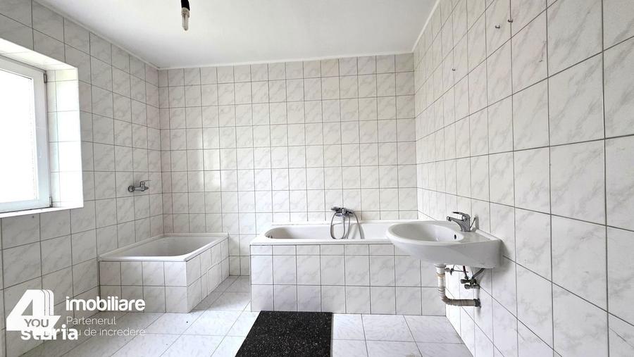 Casa in Loc. Livada cu teren 1737mp fs 20ml - 4