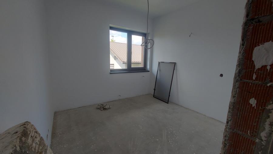 Vanzare vila pentru 2 familii in com BERCENI. jud.ILFOV - 16