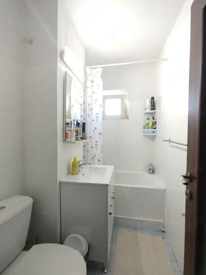 Apartament cu 2 camere decomandat în Sud