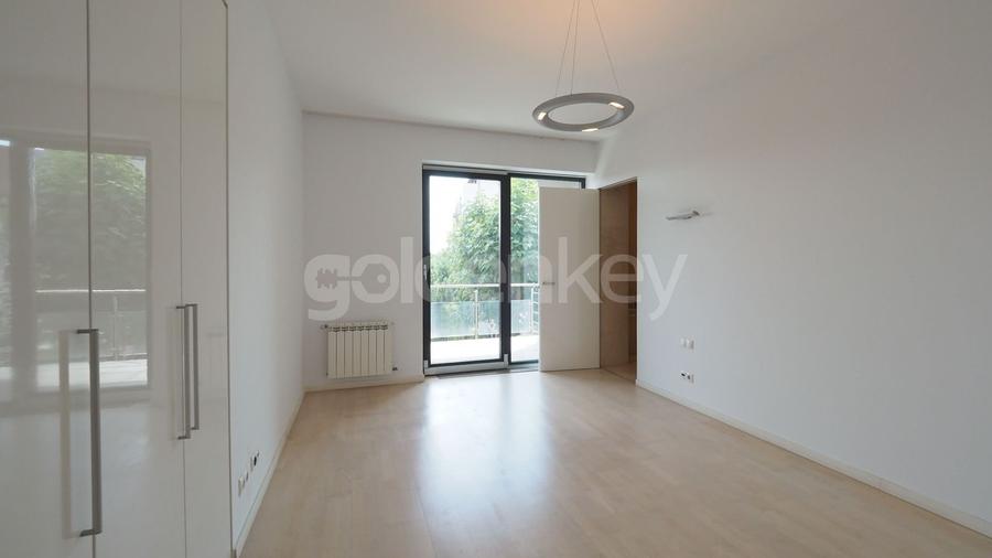 Apartament spatios, luminos, modern cu 4 camere, zona linistita - 8