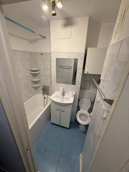 Berceni, Huedin, de inchiriat 2 camere decomandat 44 mp bloc reabilitat - 12