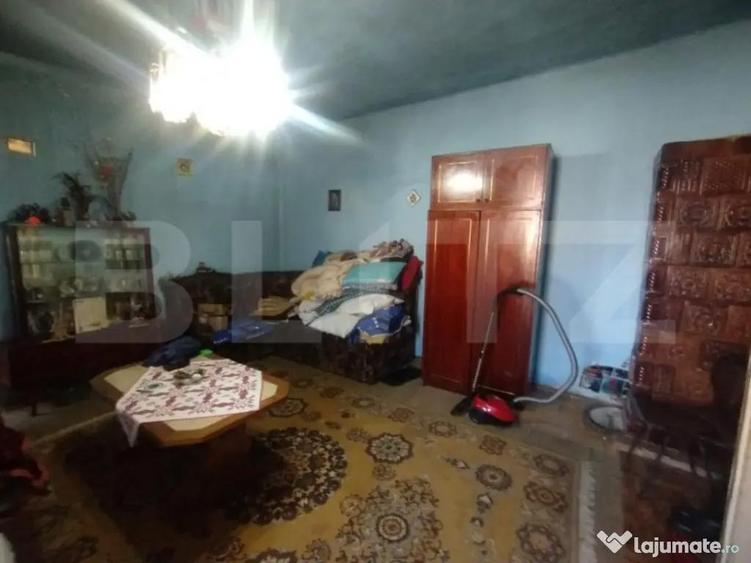 Casa renovabila, 120 mp utili , teren 300 mp intravilan, Liv - 2