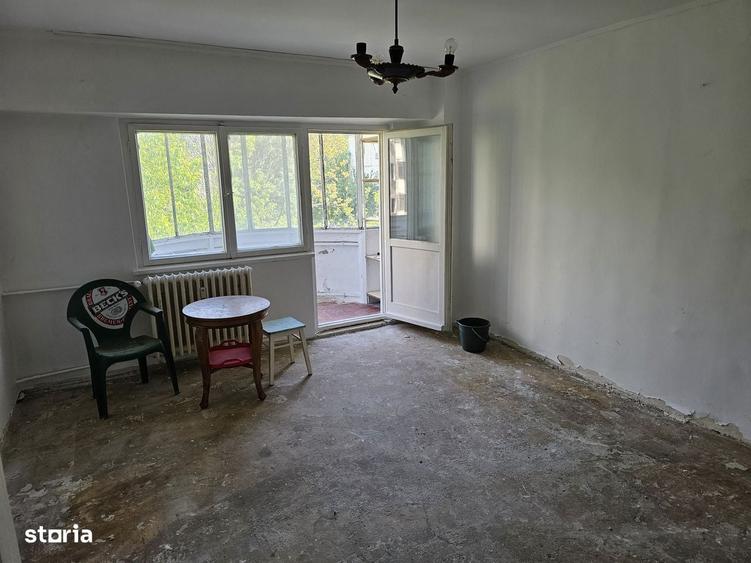 Berceni Oltenitei Lidl-3/8-decomandata, 41 mp,necesita renovare,libera - 7