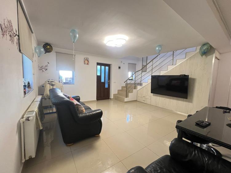 Casă tip duplex – mobilată și utilată – 4 camere-250 mp teren - 11