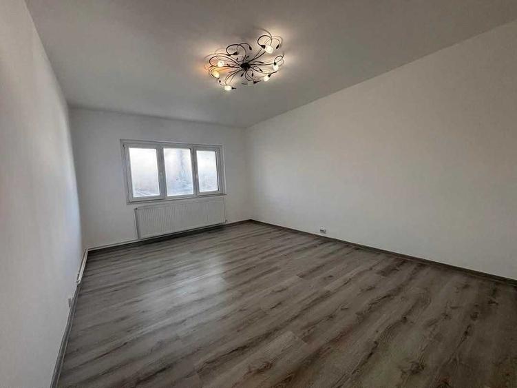 APARTAMENT CU EXTINDERE 34 mp - str. Petru Rares - 6