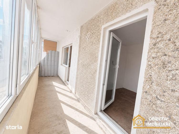 Apartament cu 3 camere în 1 Mai