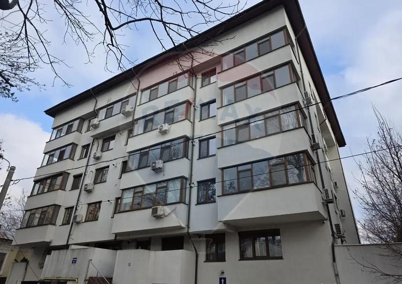 Apartament 3 camere 96 mp plus garaj subteran imobil 2016... - 1