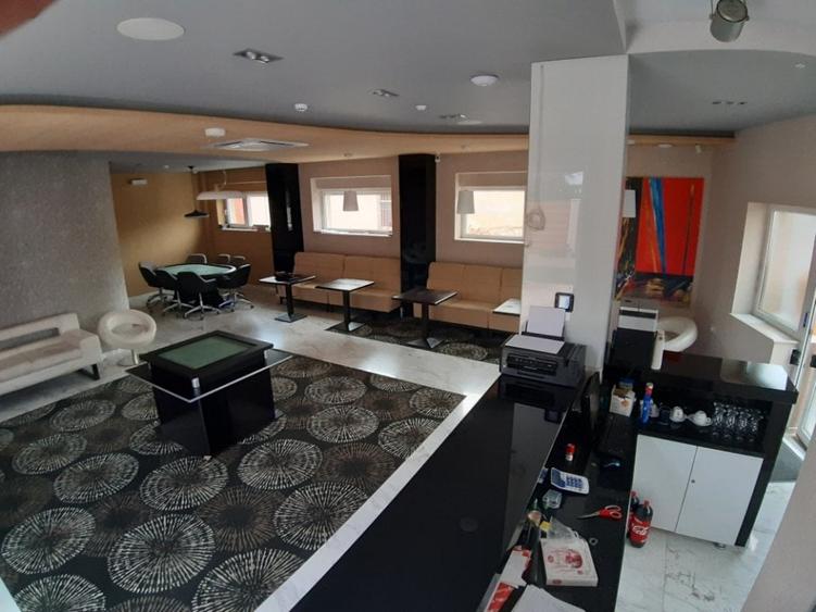 Cladire multifunctionala - 4