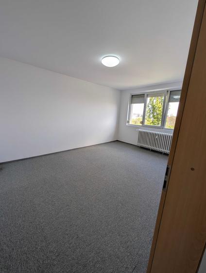 Apartament cu 2 camere decomandat în 1 Decembrie 1918