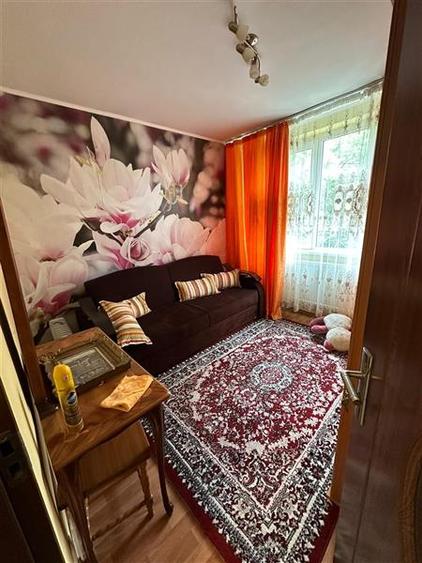 Apartament cu 3 camere decomandat, mobilat în Berceni