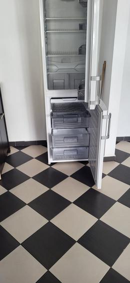 Apartament cu 2 camere decomandat în Florești
