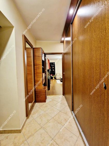 Apartament cu 2 camere decomandat în Mazepa 2
