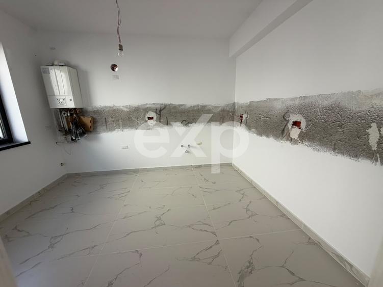 Casă individuală cu 4 camere cu Canalizare în Ciorogârla