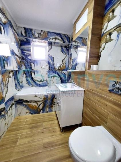 Apartament cu 4 camere decomandat în Cantemir