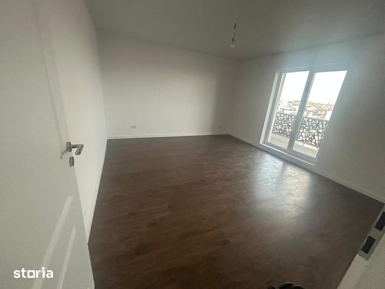 Apartament cu 2 camere decomandat în Apărătorii Patriei