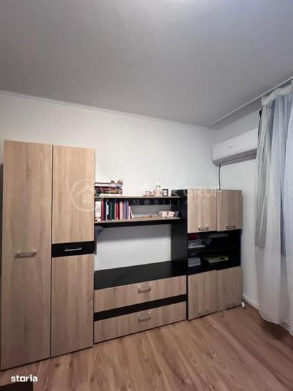 Apartament cu 2 camere decomandat în Târgu Cucu