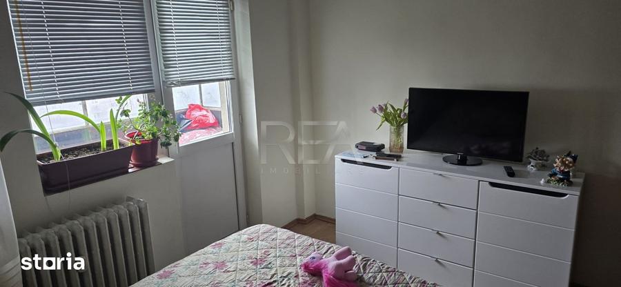 Apartament cu 3 camere decomandat în Militari