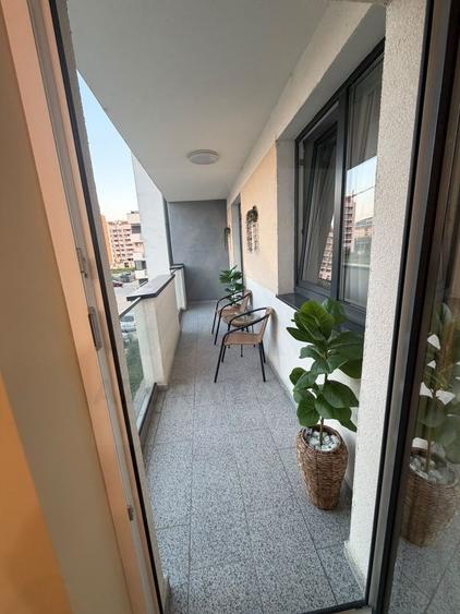 Apartament cu 3 camere decomandat, mobilat în Nord-Vest