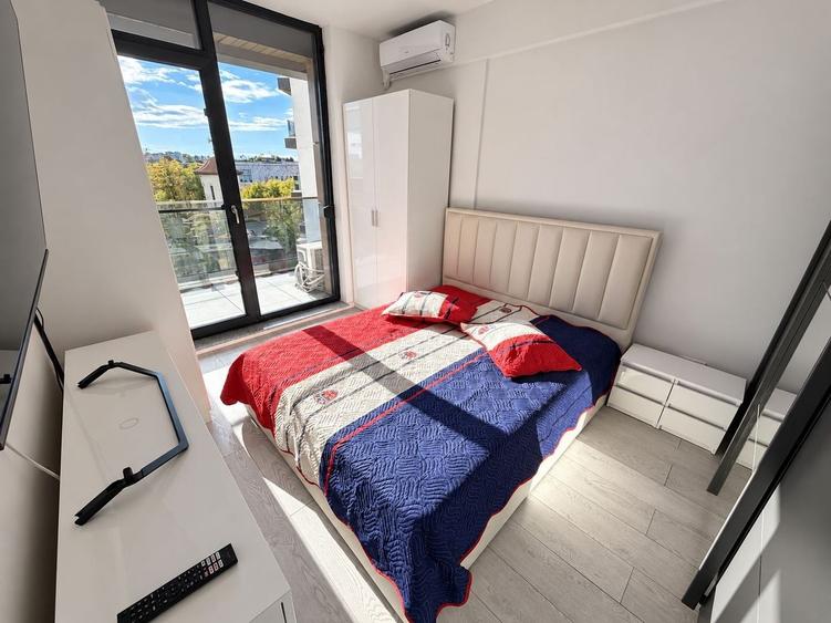 Apartament cu 2 camere semidecomandat în Politehnica