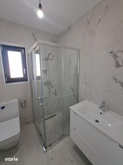 Casă cu 3 camere cu Teren 474 Mp în Cetate