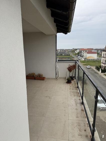 Apartament cu 3 camere în Giroc
