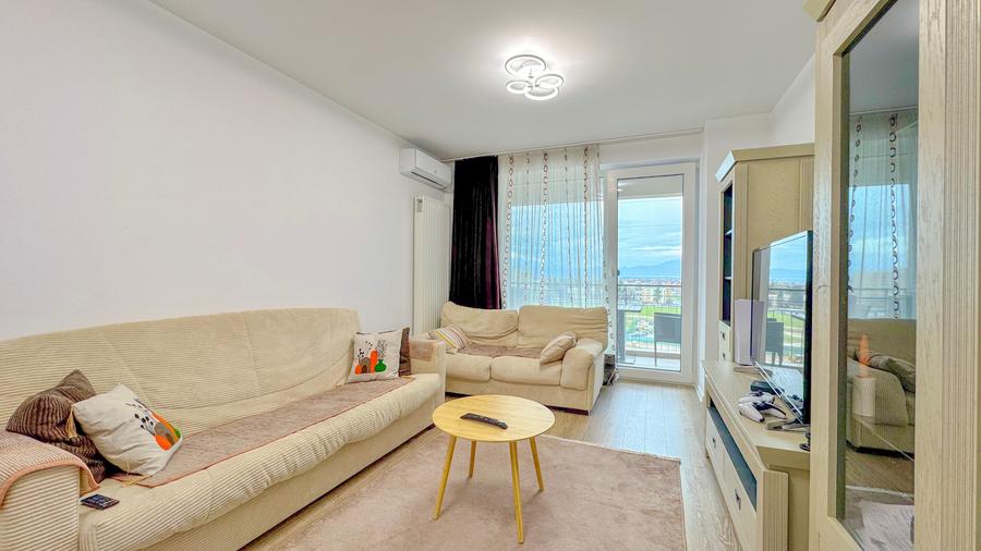 Apartament cu 3 camere decomandat, mobilat în 13 Decembrie