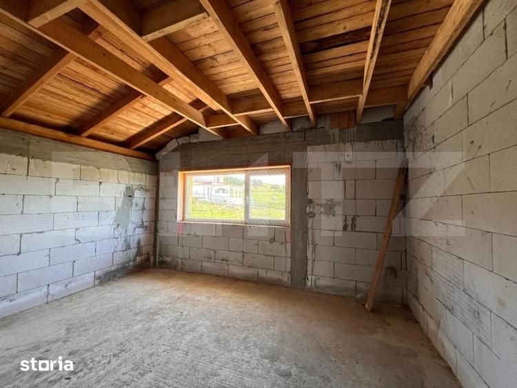 Casă cu 5 camere cu Teren 630 Mp în Sava