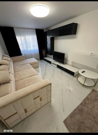 Apartament cu 2 camere decomandat în Școlilor