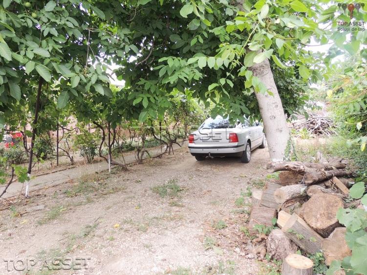Teren Construcții intravilan de 1050 mp, în Periș