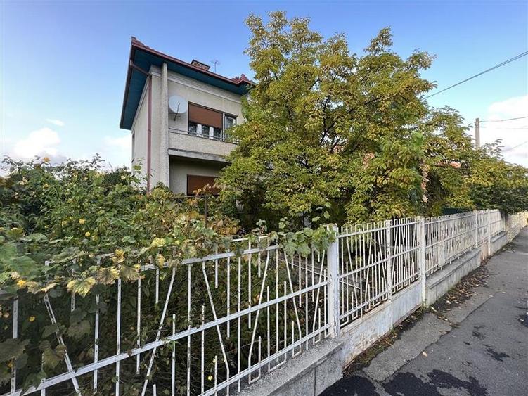 Casa individuala situata in cartierul Andrei Muresanu! - 6