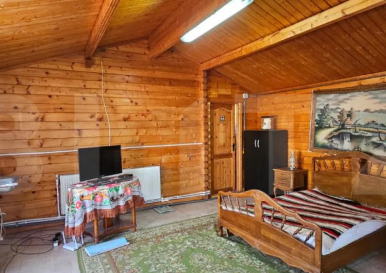 Doua unita?i locative tip cabana sat Pojoga, jud. Hu - 3