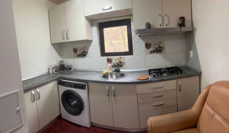 Vad apartament/garsoniera zona gradina, Aleea Parc Barlad - 2