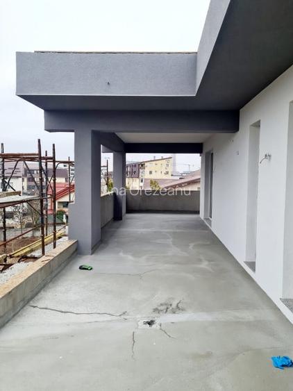 Apartament 3 camere-terasa 130 mp-Aurel Persu-Berceni-Comision 0