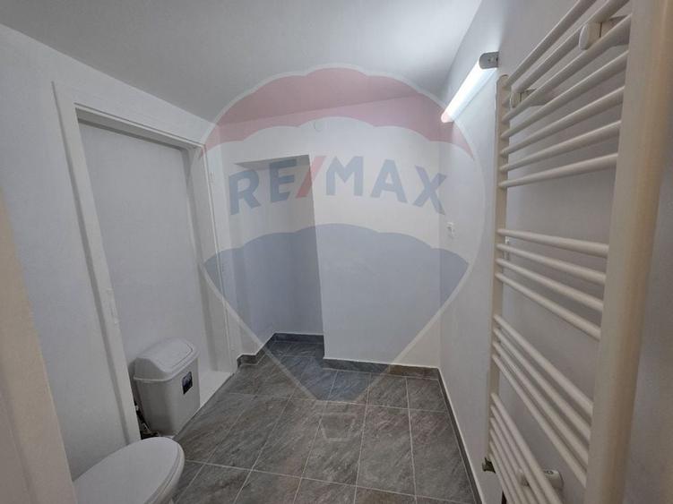 Spațiu comercial Piata Avram Iancu trafic pietonal - 10