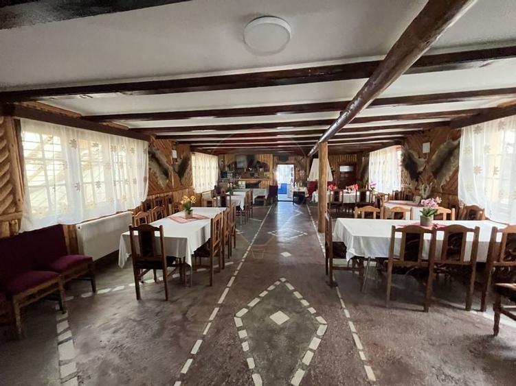 Pensiune de vanzare in varf de munte la Ciocanu - langa Sirnea - 13