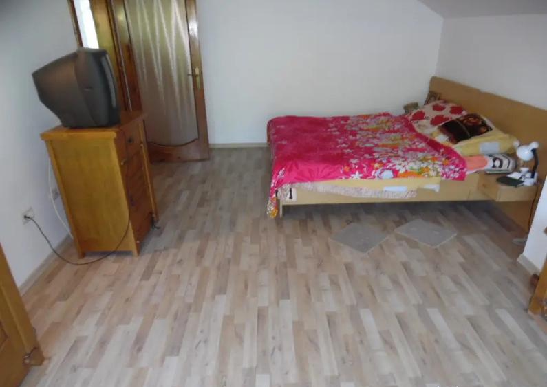 Vand casa in Deva, zona Calugareni, partea de jos, D+P+M, - 12