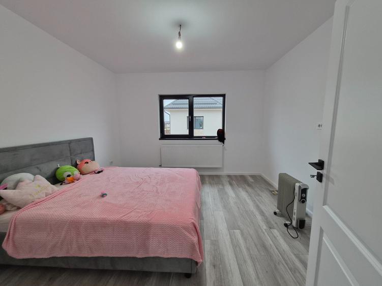 Casa Individuala Moderna P+1E+M, Oras Bragadiru - Centru - 8