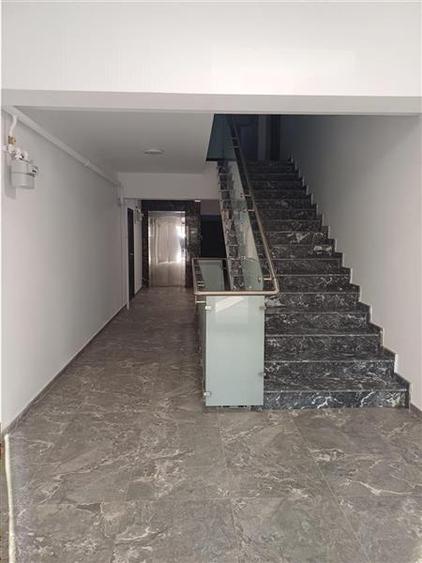 Locuinta cu 4 camere pentru un proprietar cu imaginatie - 19