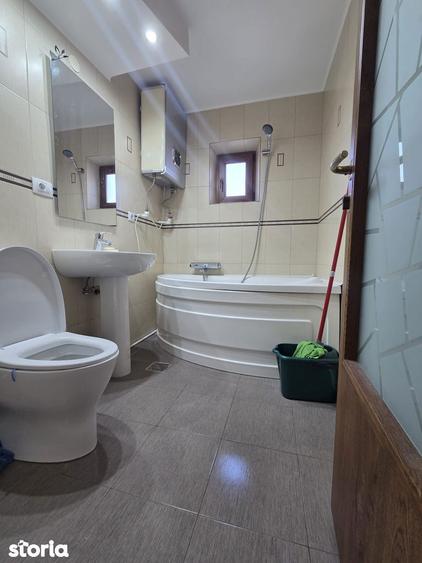 Inchiriez APARTAMENT 2 CAMERE - cartier E3 - 9