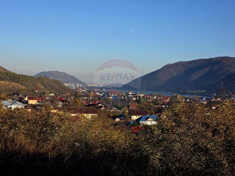 Teren 6,874mp Alexandru cel Bun / Strada plopusor - 1