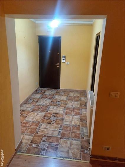 Apartament trei camere, decomandat, bloc 1988, renovat, patru balcoane, beci - 2