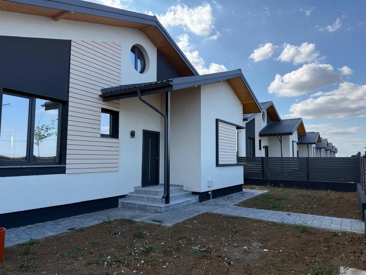 Casa Frumusani mutare imediata - 4