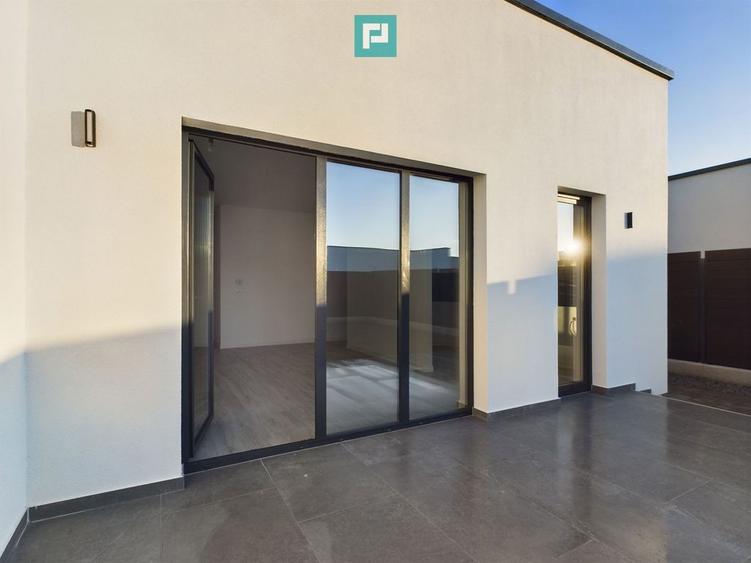 Duplex modern, pe parter, amplasat intr-o zona lini?ti... - 10