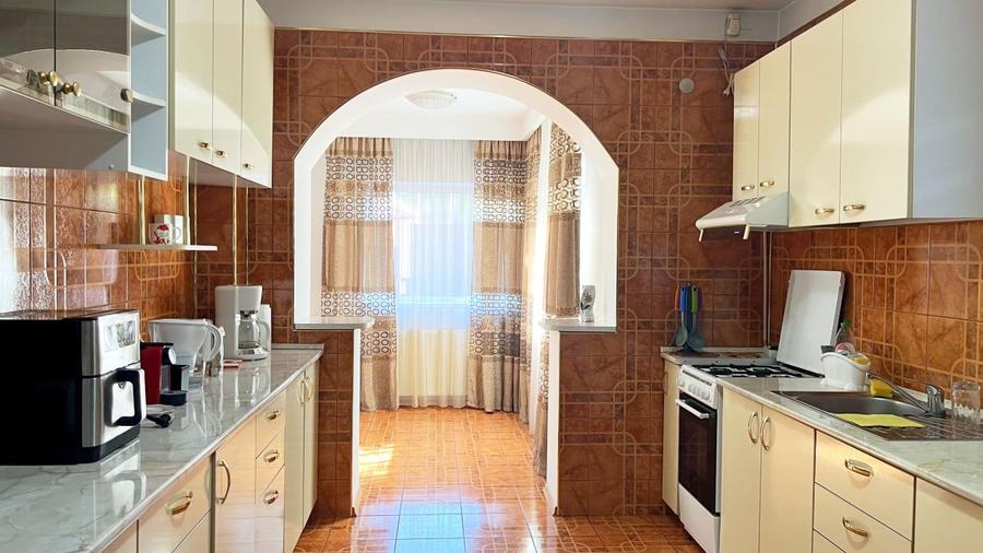 Casa individuala 5 camere I Posibil spatiu comercial I 300 mp I Parcul Lacul Tei - 4